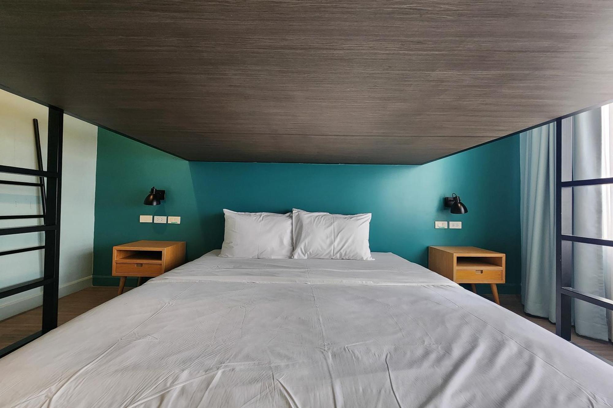 Simply Sleep Hostel Bangkok Buitenkant foto