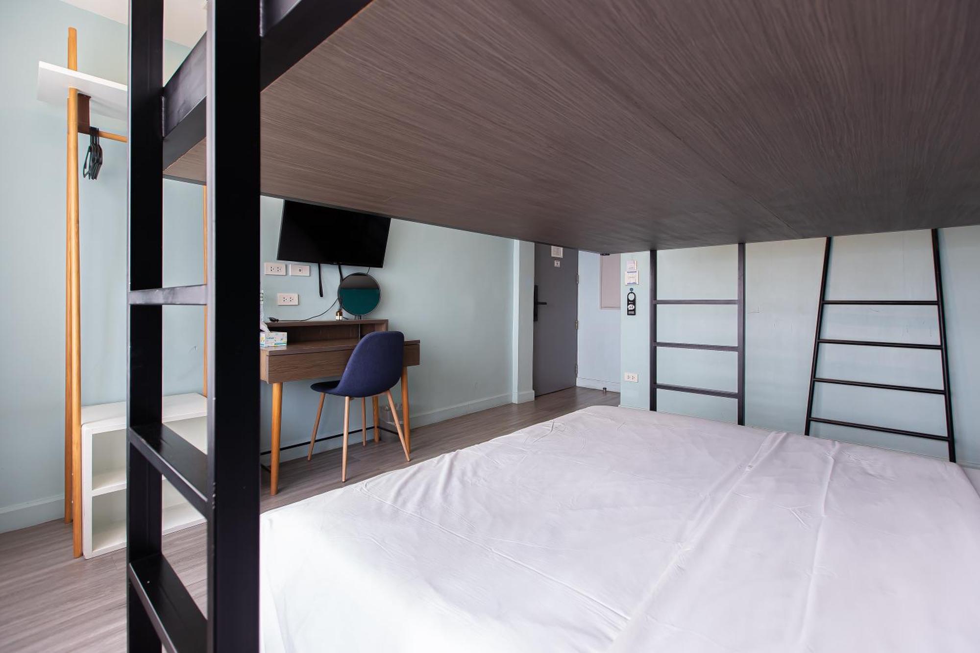 Simply Sleep Hostel Bangkok Buitenkant foto